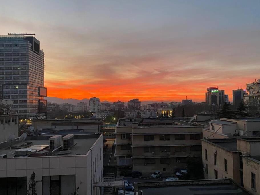 Rtsh Apartment Тирана Екстер'єр фото