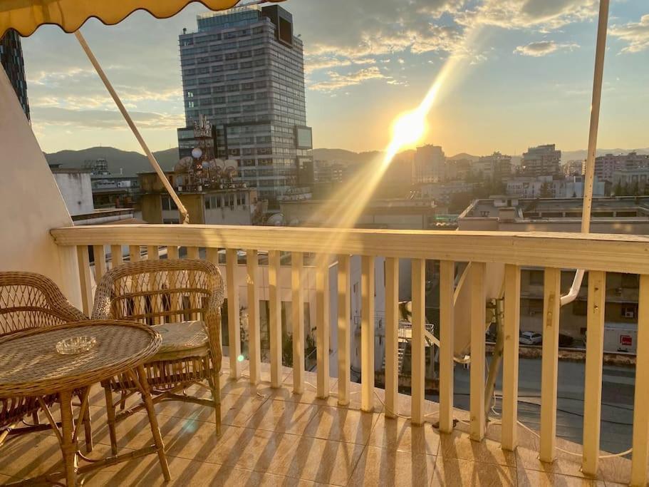 Rtsh Apartment Тирана Екстер'єр фото